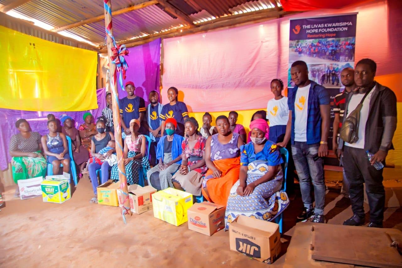 On January 8th 2022, the LKH distributed food items to 15 households in Katanga, Uganda. 3 kgs of maize flour, 2 kgs of beans , 2 kgs of rice , 1 kg of peas, 1 pack of salt and 2 kgs of sugar were given to each household.